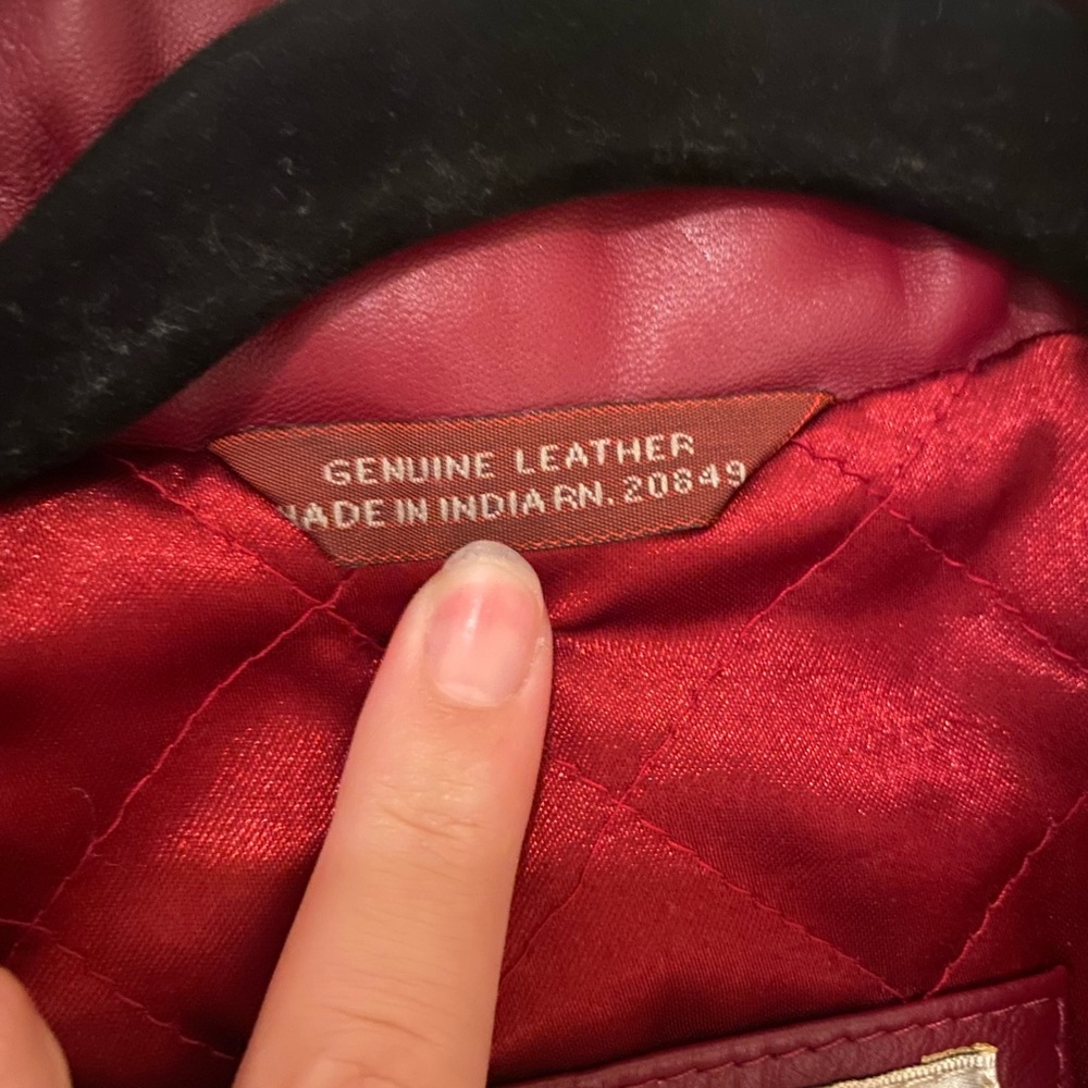 Genuine red leather jacket - Picture 3 of 5